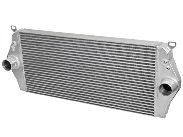 aFe BladeRunner Intercooler w/ Black Tubes 16-17 Nissan Titan XD V8 5.0L (td) - Image 2