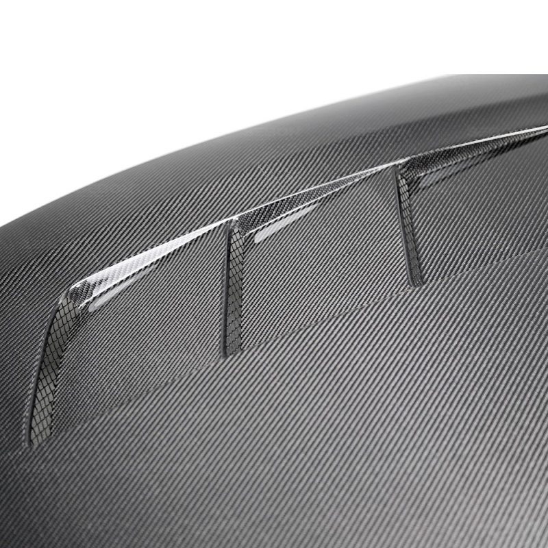 Seibon 18-19 Kia Stinger TS Carbon Fiber Hood - Image 4