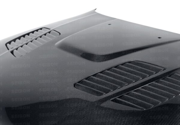 Alternative view of Seibon 97-03 BMW 5 Series 4Dr (E39) GTR-Style Carbon Fiber Hood