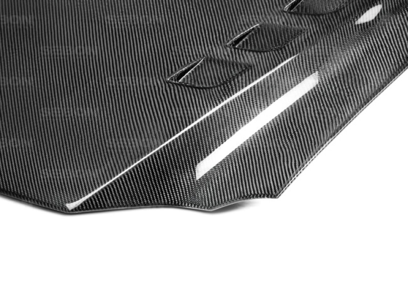 Seibon 14-20 Lexus IS250/IS300 BT Style Carbon Fiber Hood - Image 4