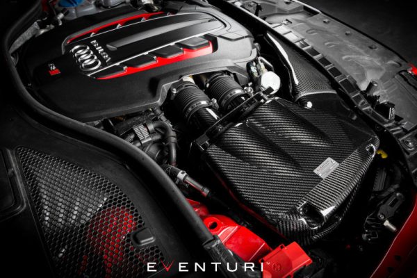 Alternative view of Eventuri Audi C7 S6 S7 - Black Carbon Intake