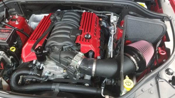 Alternative view of JLT 12-20 Jeep Grand Cherokee SRT8 6.4L Black Tex CAI Kit w/Red Filter (12-19 CARB Exempt)