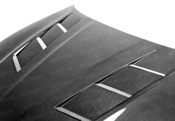 Alternative view of Seibon 12-13 Hyundai Genesis TS Carbon Fiber Hood
