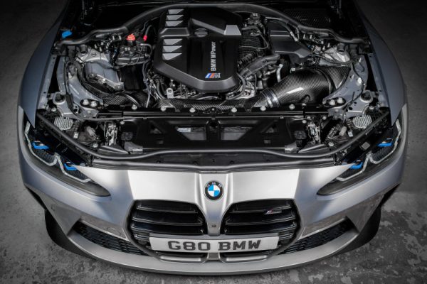 Alternative view of Eventuri BMW G8X M3 - Black Gloss Carbon Intake