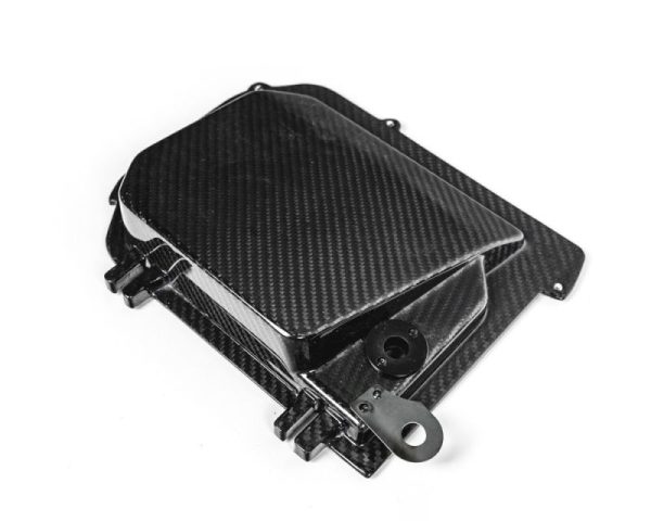 Alternative view of VR Performance Mercedes C43/GLC43 3.0T Carbon Fiber Air Intake