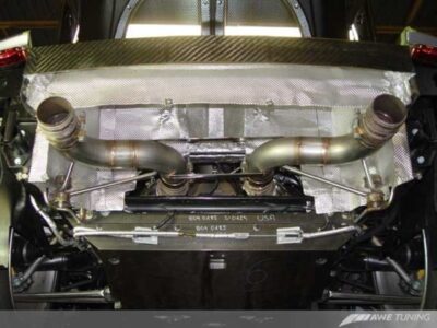 Alternative view of AWE Tuning Porsche Carrera GT Performance Straight Pipe Kit
