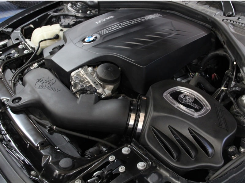 aFe Momentum Intake Stage-2 Pro Dry S 14 BMW 435i (F32) L6-3.0 / 12-15 335i (F30) L6 3.0L Turbo N55 - Image 2