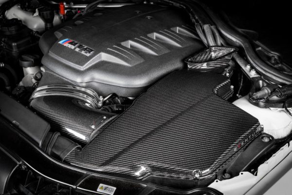Alternative view of Eventuri BMW E9X M3 - Black Carbon Airbox Lid - Matte Finish