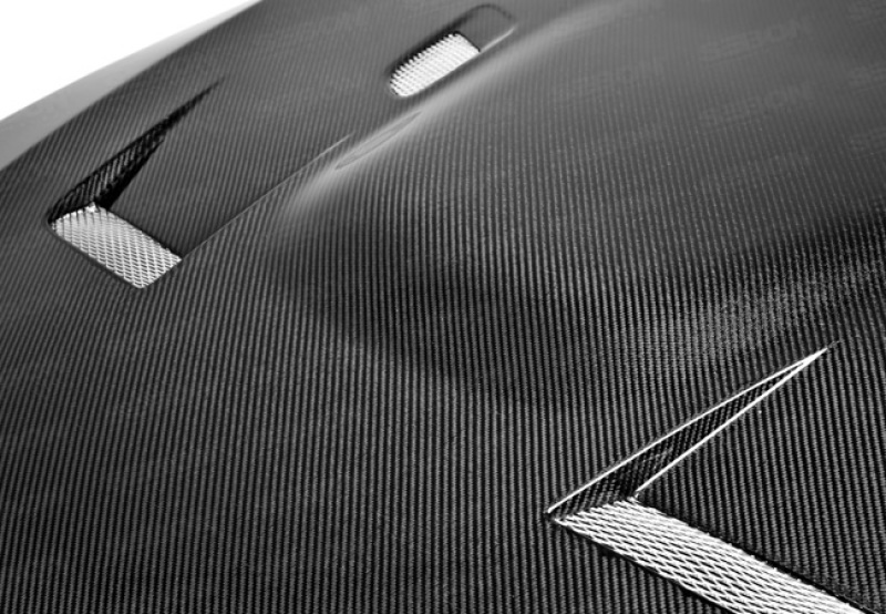 Seibon 07-10 BMW M3 Series 2Dr (E92) DV-Style Carbon Fiber hood - Image 3