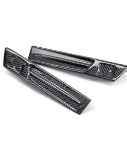 Seibon 09-10 Nissan GTR R35 Carbon Fiber Fender Duct Logos (Pair)