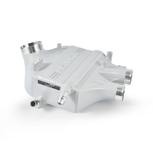 Alternative view of Mishimoto 15-20 BMW F8X M3/M4 Performance Air-to-Water Intercooler Power Pack - Mineral White
