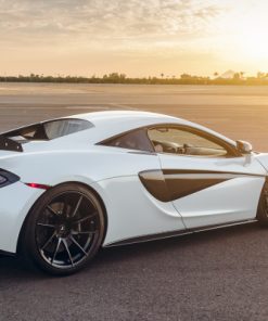 VR Aero McLaren 570S/570GT/570S Spider Carbon Fiber Rear Spoiler 67 Inch