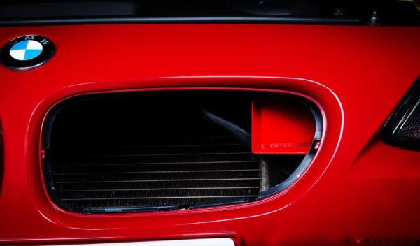 Alternative view of Eventuri BMW E85/E86 Z4M - Black Carbon Intake