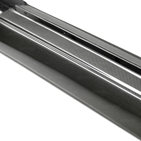 Alternative view of Seibon 09-10 Nissan GTR R35 OEm Style Carbon Fiber Side Skirts