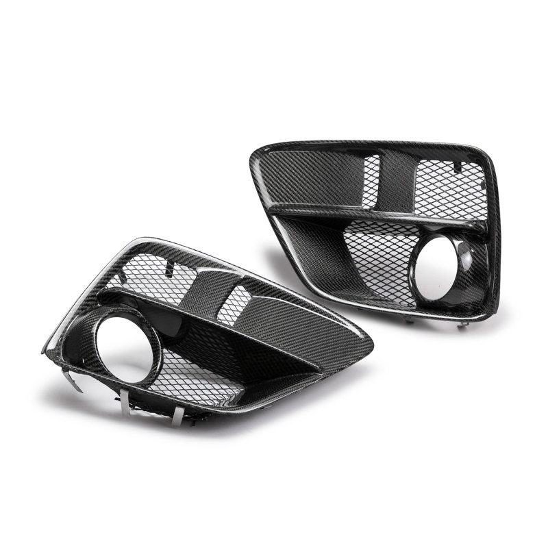 Seibon 15-17 Subaru Impreza WRX/STi Carbon Fiber Fog Light Surrounds (pair) - Image 6