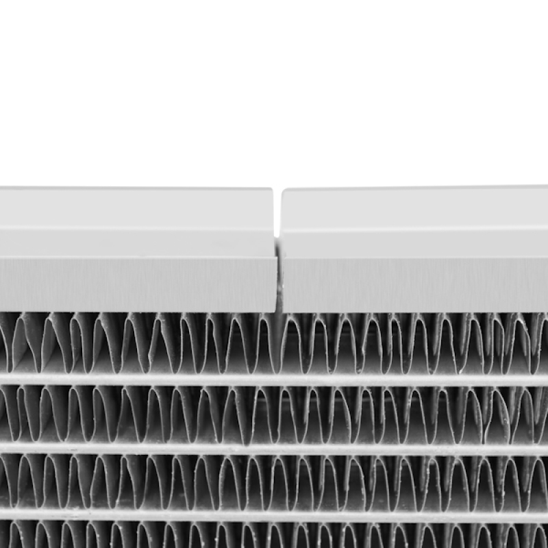 Mishimoto 97-04 Ford Mustang w/ Stabilizer System Manual Aluminum Radiator - Image 6