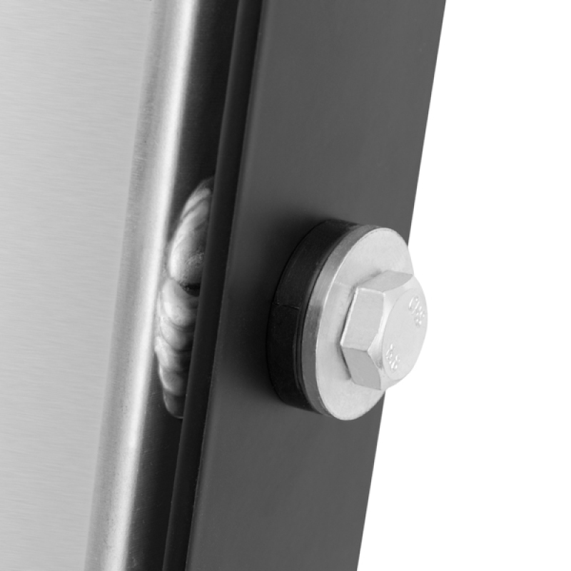 Mishimoto 97-04 Ford Mustang w/ Stabilizer System Manual Aluminum Radiator - Image 12