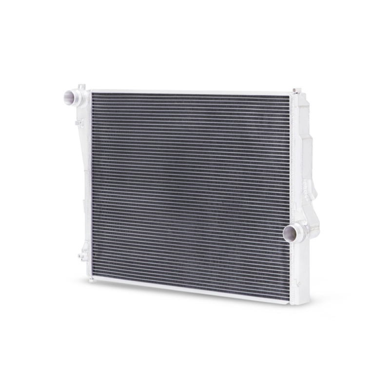Mishimoto 99-06 BMW 323i/323i/328i/330i Performance Aluminum Radiator - Image 16