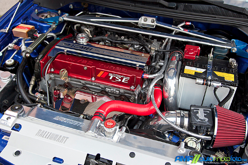 Mishimoto 03-07 Mitsubishi Lancer Evo Manual Aluminum Radiator - Image 11