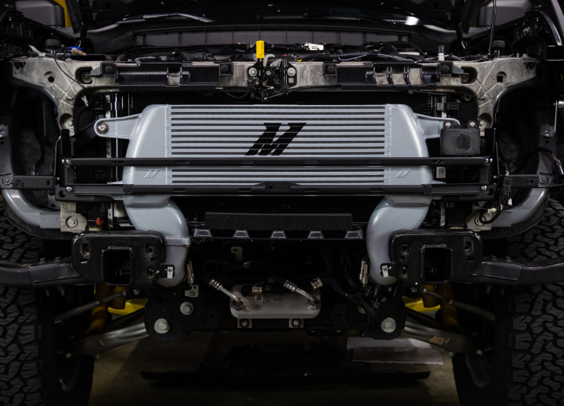 Mishimoto 21+ Ford Bronco 2.7L High Mount INT Kit BK Pipes BK Core - Image 10