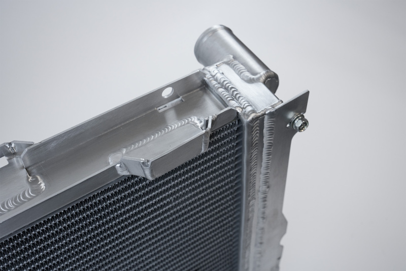 CSF 84-88 Mercedes-Benz W201 190E 2.3L - 16 w/ A/C High Performance Aluminum Radiator - Image 4