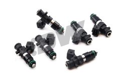 Alternative view of DeatschWerks 01-05 Porsche 911/996 H6 Bosch EV14 1200cc Injectors (Set of 6)