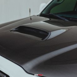 Seibon 05-11 Toyota Tacoma TR-Style Carbon Fiber Hood - Image 9