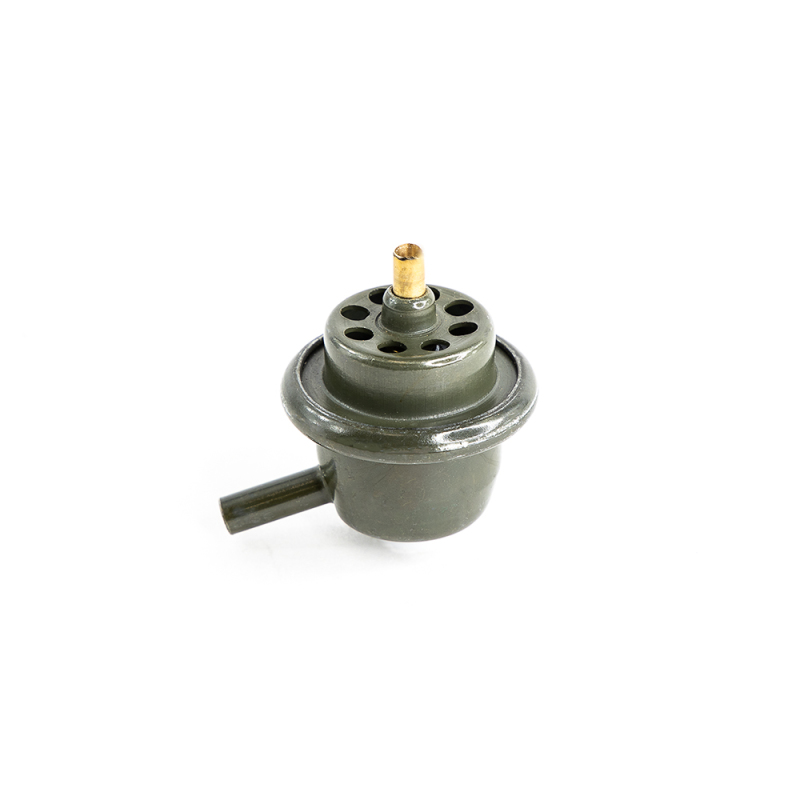 DeatschWerks 99-01 Chevrolet Silverado Direct Replacement Perf. Fuel Pressure Regulator - High Flow - Image 2