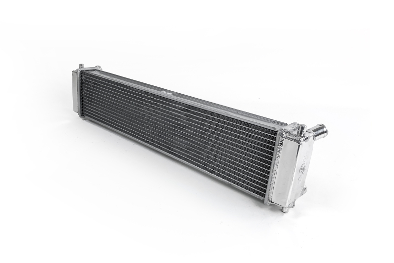 CSF 96-04 Porsche Boxster S (986) / 98-05 Porsche 911 (996) Auxiliary Center Radiator - Image 2