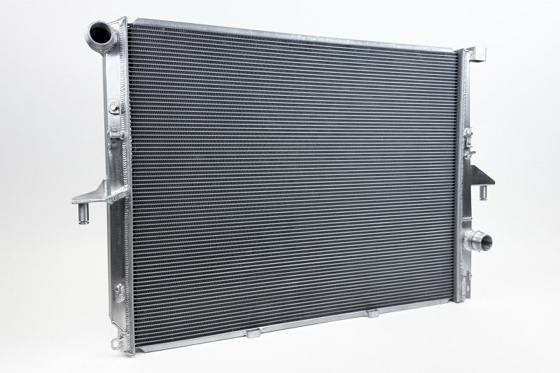 CSF Porsche 955/957 Cayenne / Audi Q7 / VW Touareg Heavy-Duty Performance Radiator - Image 4