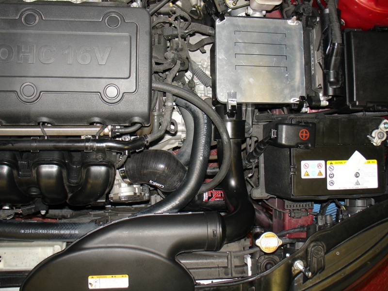Injen 09-10 Kia Forte 2.0L-4cyl 5speed Black Cold Air Intake - Image 4