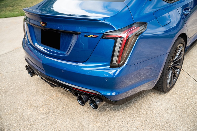 Corsa 22-24 Caddy CT5-V Blackwing 3in Axle-Back - Act. Exh. - Dual Rear Exit - Twin 4.5in Blk CF Tip - Image 3