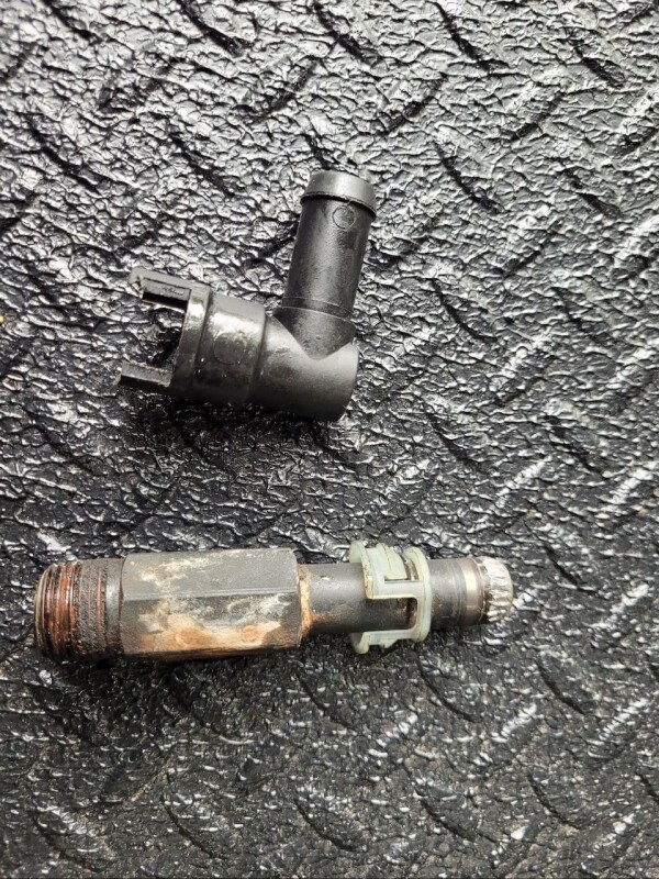 Mishimoto 2007.5+ Ram 6.7L Cummins Top Heater Hose Upgrade - Image 10