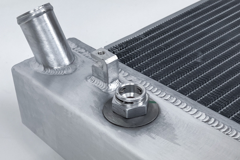 CSF 05-13 Chevrolet Corvette C6 High Performance All-Aluminum Radiator - Image 10