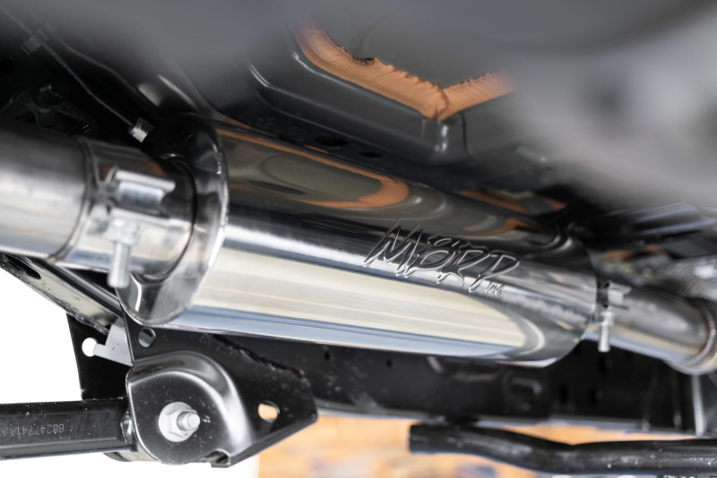 MBRP 18-20 Jeep Wrangler JL 2.5in Single Rear Exit Cat Back Exhaust - Aluminum - Image 2