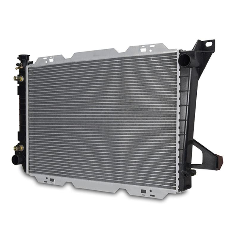 Mishimoto Ford Bronco Replacement Radiator 1985-1996 - Image 7