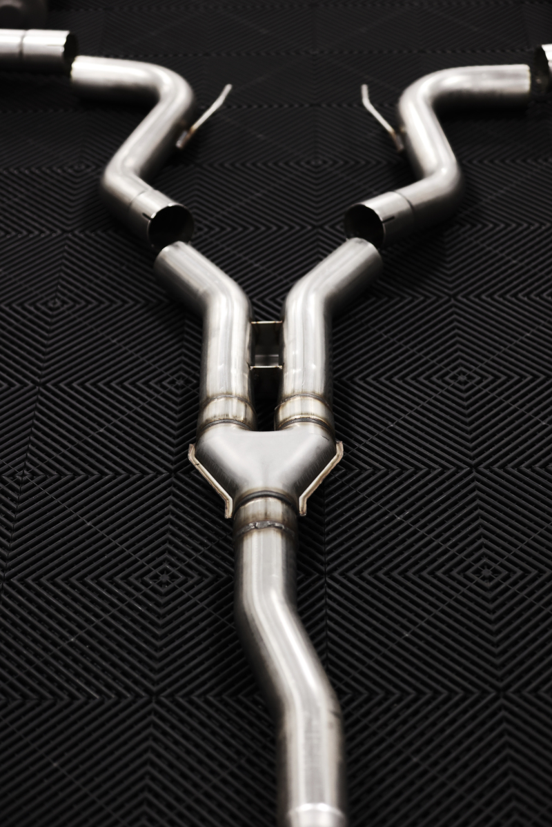 MBRP 18-22 Ford Mustang 2.3L Ecoboost 3in Cat-Back Exhaust w/ Quad Carbon Fiber SS Tips - T304 - Image 2