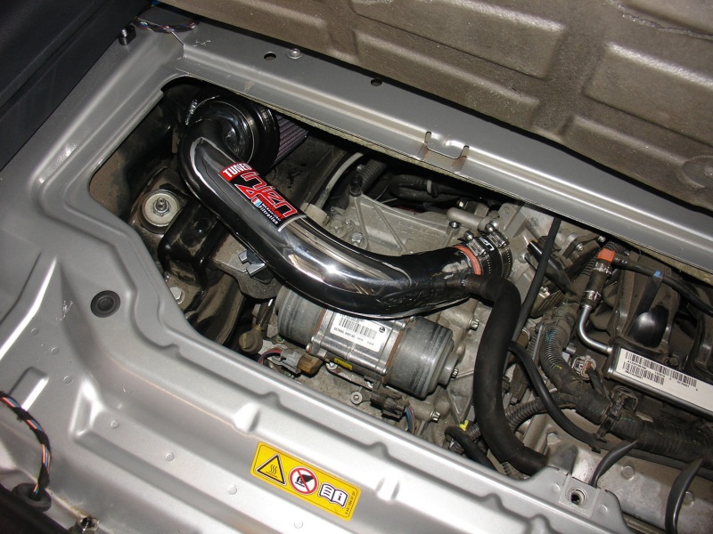 Injen 07-12 Fortwo 1.0L L3 Polished Smart Short Ram Air Intake w/ MR Tech & High Flow Filter - Image 4