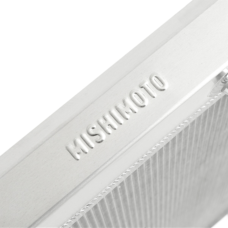 Mishimoto 2014+ Chevrolet Silverado 1500 V8 Aluminum Radiator - Image 5