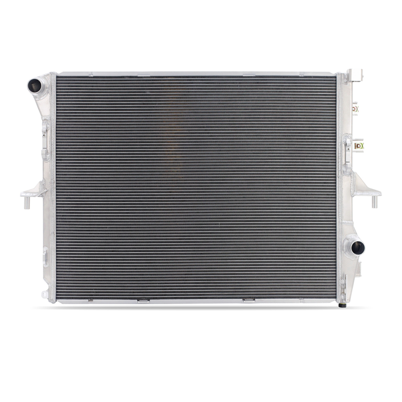 Mishimoto 03-10 Porsche Cayenne Performance Aluminum Radiator - Image 4