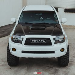 Seibon 05-11 Toyota Tacoma TR-Style Carbon Fiber Hood - Image 8