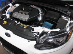 Injen 13-14 Ford Focus ST 2.0L (t) 4cyl Black Short Ram Intake w/MR Tech & Heat Shield - Image 4