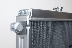 CSF 98-07 Toyota Land Cruiser / Lexus LX470 Heavy Duty All Aluminum Radiator - Image 3