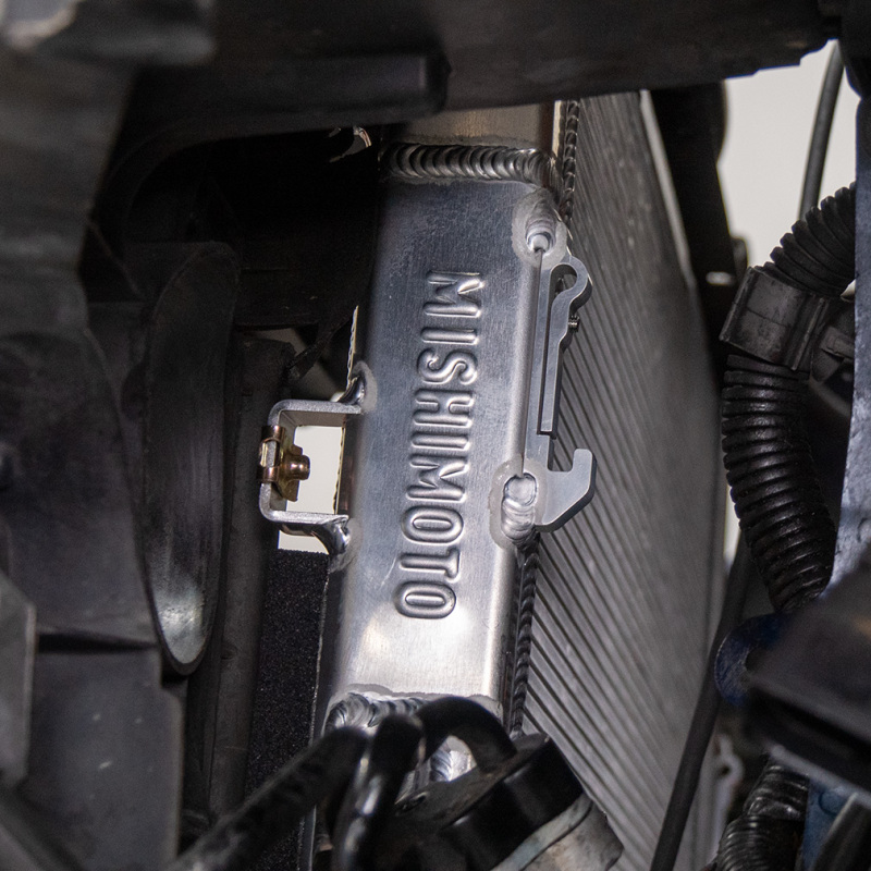 Mishimoto 03-10 Porsche Cayenne Performance Aluminum Radiator - Image 13
