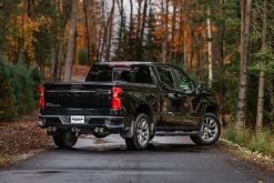 MBRP 19-21 Chevy Silverado 1500 6.2L 2.5in Dual Split Rear Cat Back w/ Quad Carbon Fiber Tips- T304 - Image 5