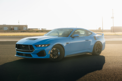 Alternative view of Roush 15-25 Ford Mustang EcoBoost  w/o Magneride Lowering Springs