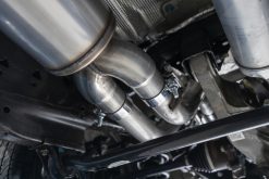 MBRP 21-24 Chevrolet Surburban XL 5.3L 3in Aluminized 2.5in Dual Split Carbon Fiber Cat-back - Image 5