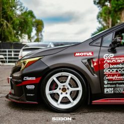 Seibon 2023 Toyota GR Corolla OE-Style Dry Carbon Fenders - Image 7