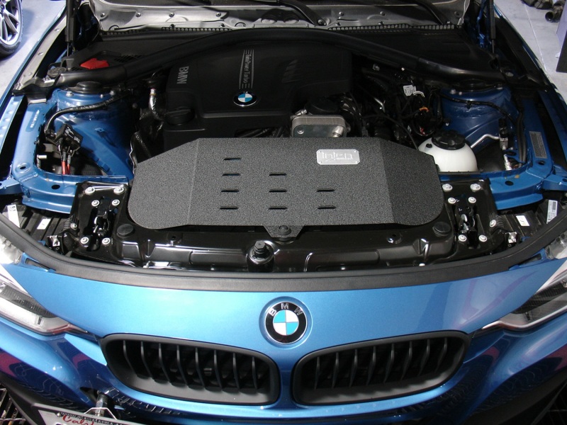 Injen 12-16 BMW 328i F30 N20/N26 2.0L (t) 4cyl Wrinkle Black Short Ram Intake w/ MR Tech & Air Box - Image 3