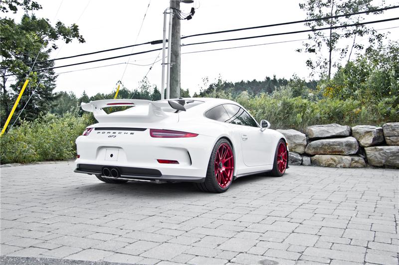 MBRP 14-15 Porsche GT3/GT3RS 3in Center Muffler Bypass 4in Tips - Black Coated - Image 5